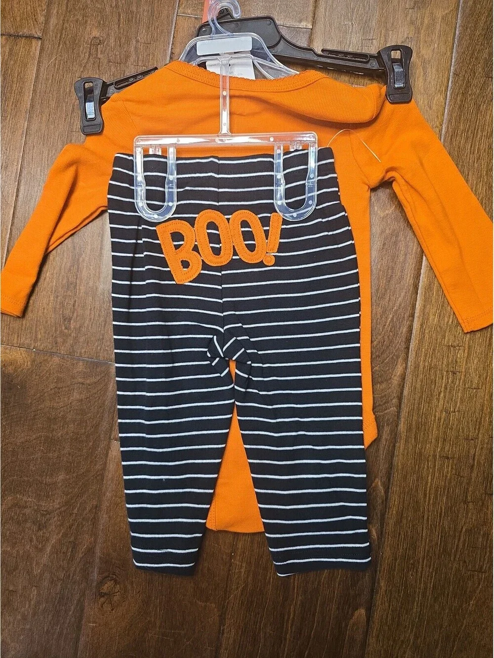 6m brand new halloween outfit from carter's item 43G8